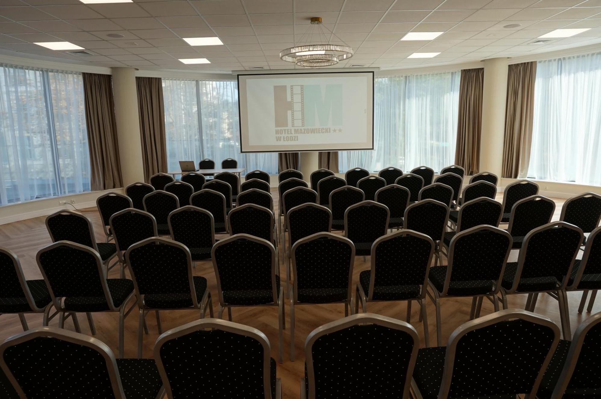 Hotel Mazowiecki Lodz Buitenkant foto
